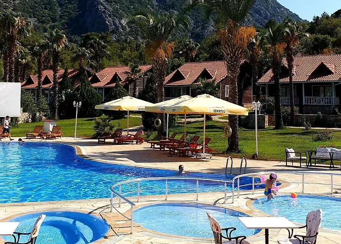 Club Sun Village Hotel 3*